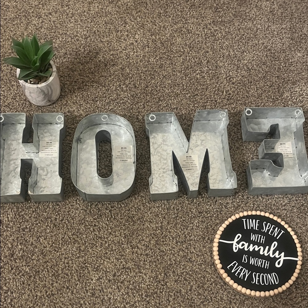 Metallic HOME Wall Decor - Picture 4 of 4